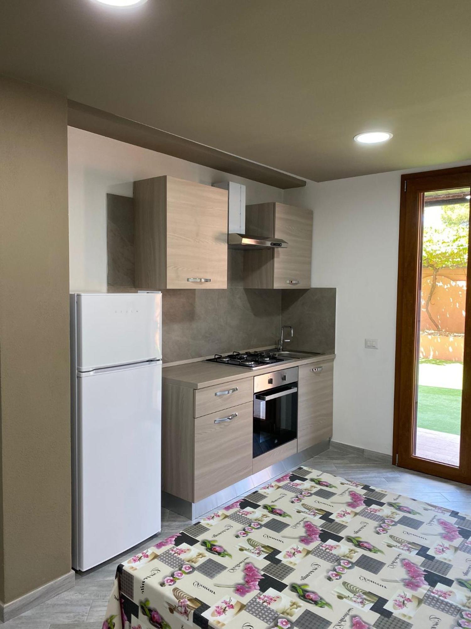 Suite Guesthouse A Pochi Passi Dal Mare Σάσαρι Εξωτερικό φωτογραφία