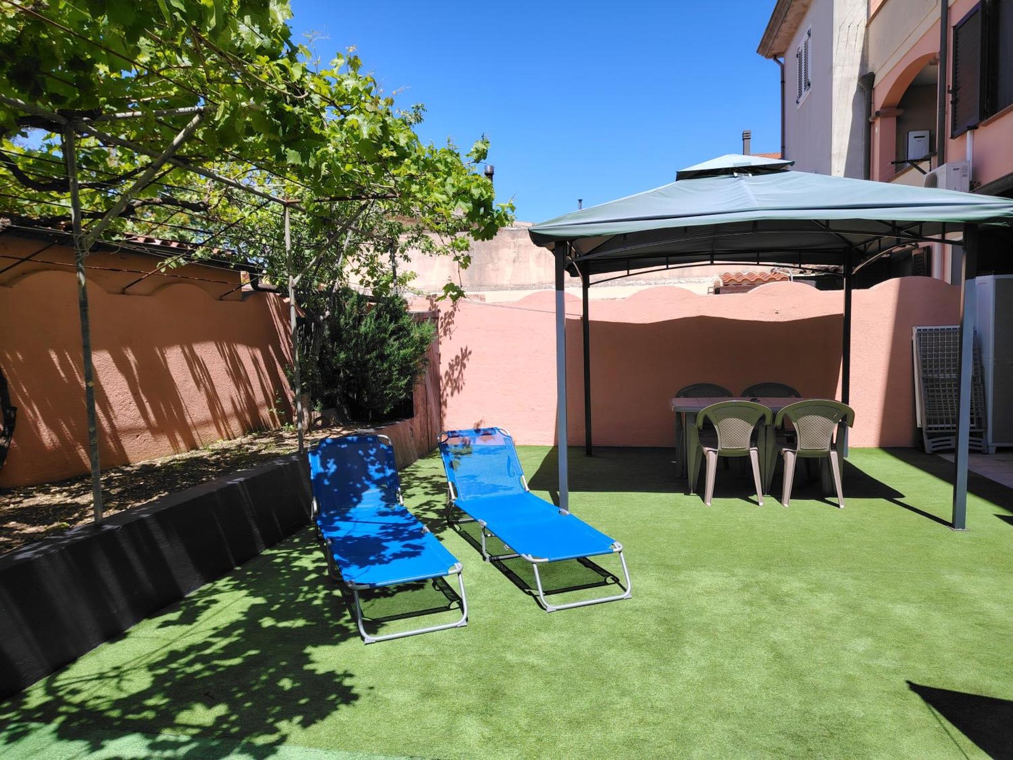 Suite Guesthouse A Pochi Passi Dal Mare Σάσαρι Εξωτερικό φωτογραφία